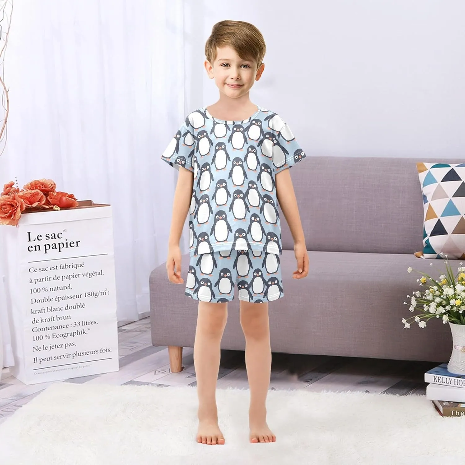 Cartoon Capybara with Pink Hearts Summer Cute Pajama Sets, Short Sets for Daily Wears and Sleep Wears