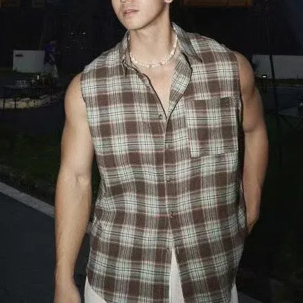 Men's Sleeveless Shirt  Loose Fit  Plaid Button-Down  Lightweight Breathable Casual